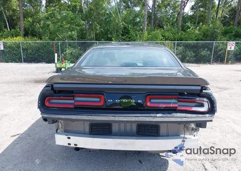 2022 Dodge Challenger Sxt from USA, damaged, VIN 2C3CDZAG8NH144260